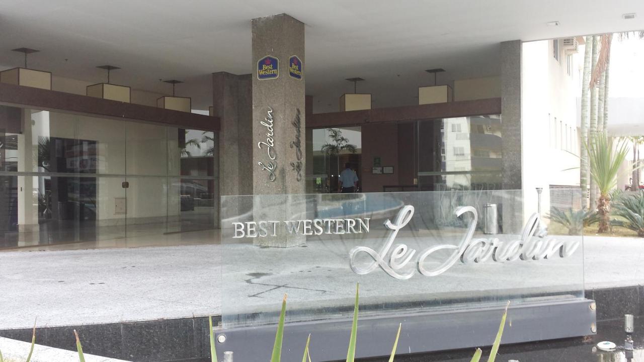 Flat Le Jardin Suites Caldas Novas Esterno foto