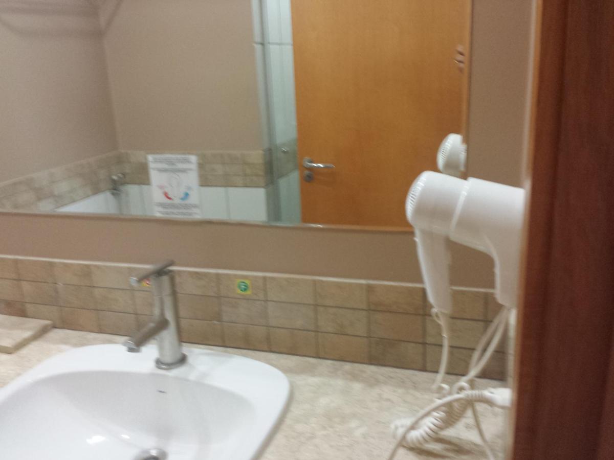 Flat Le Jardin Suites Caldas Novas Esterno foto